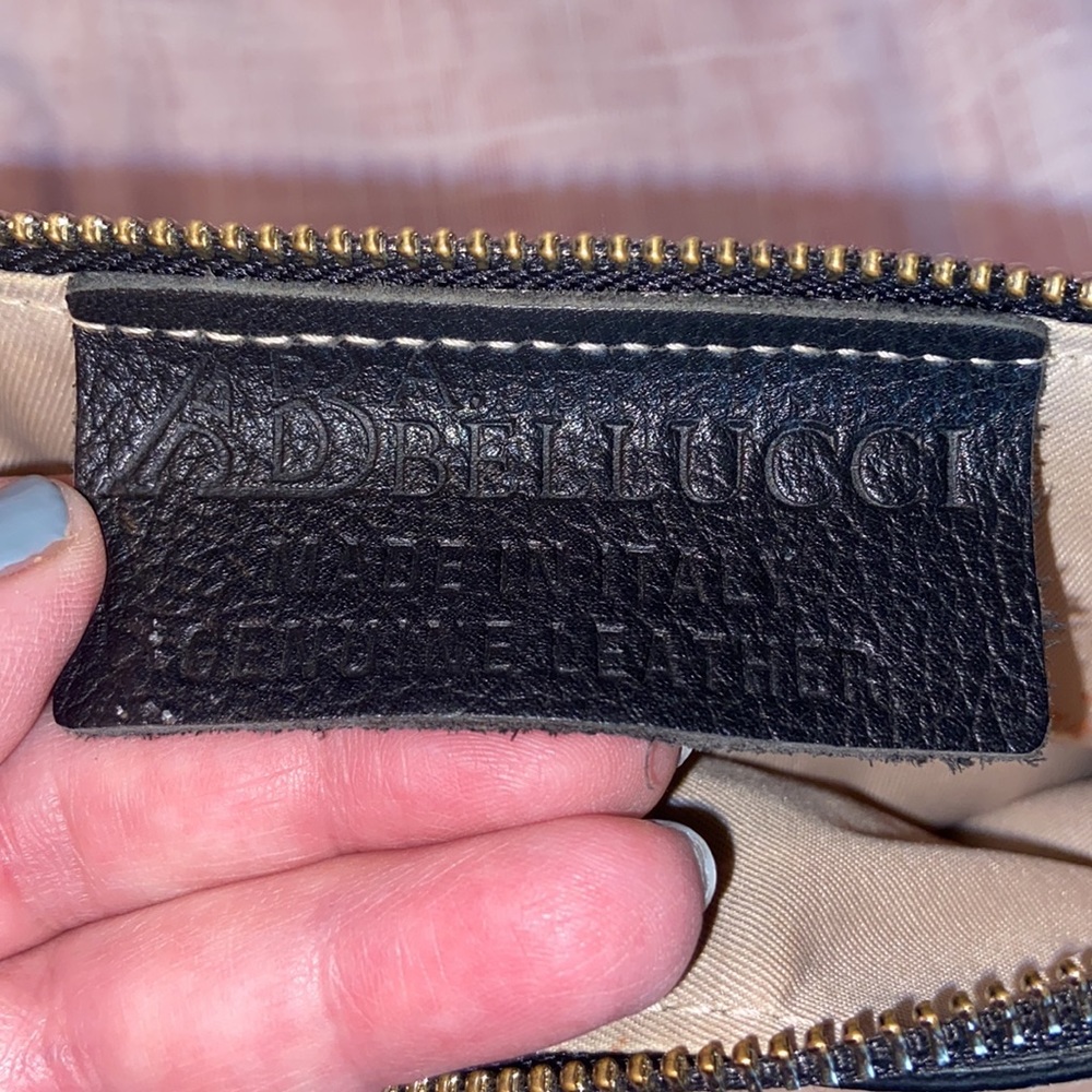 A Bellucci Italian Leather Shoulder Bag-Blush/Pale Pink - Picture 3 of 9